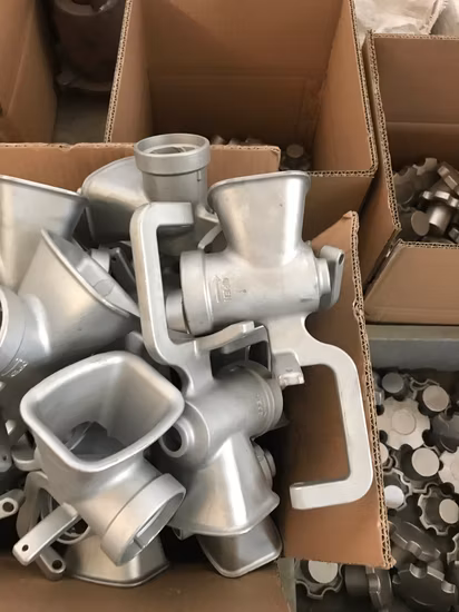 Деталь насоса изготовлена ​​из нержавеющей/углеродистой стали, изготовлена ​​методом литья по выплавляемым моделям.